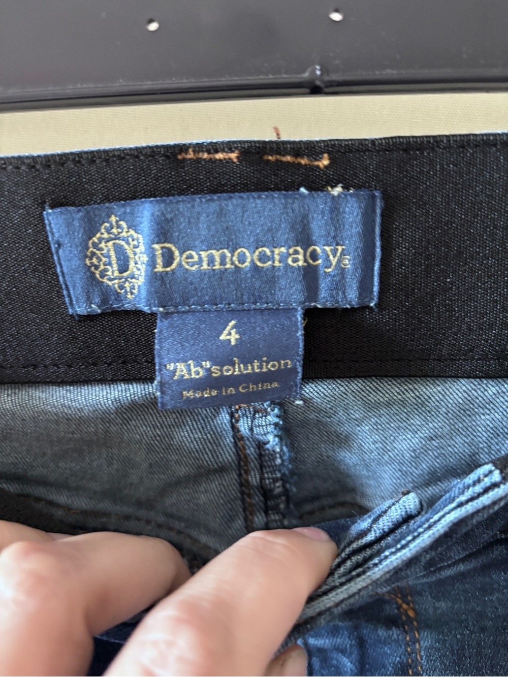 Democracy “Ab”solution Blue Denim Skinny Jeans - Size 4